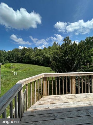 106 BATLEY CT, Fredericksburg, VA 22406
