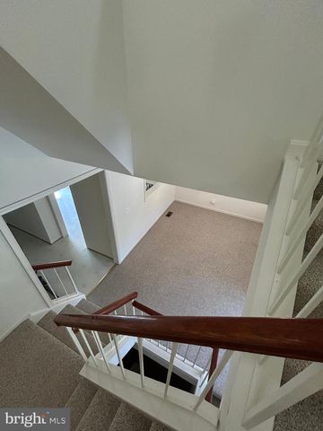 106 BATLEY CT, Fredericksburg, VA 22406
