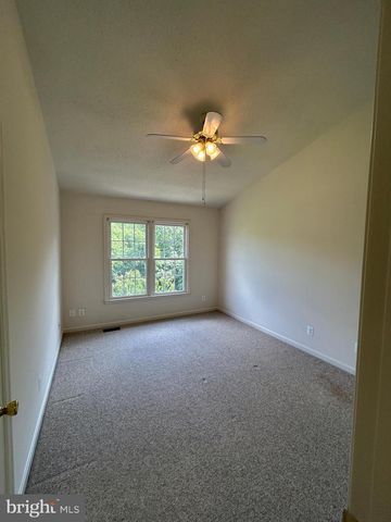 106 BATLEY CT, Fredericksburg, VA 22406