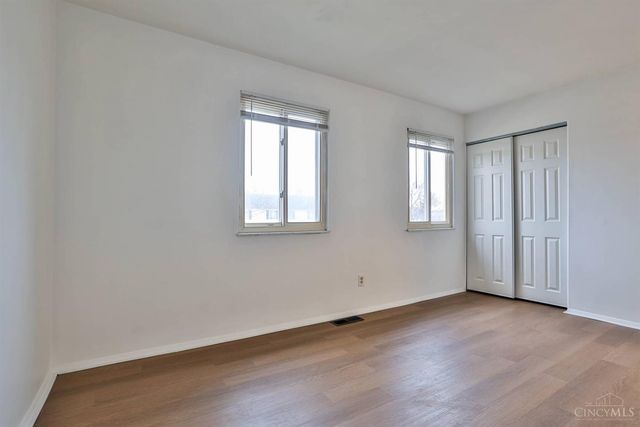 1556 Meredith Drive, Springfield Twp., OH 45231