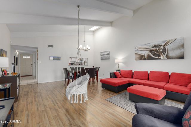 2707 E SHAW BUTTE Drive, Phoenix, AZ 85028