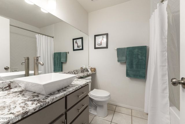 2707 E SHAW BUTTE Drive, Phoenix, AZ 85028