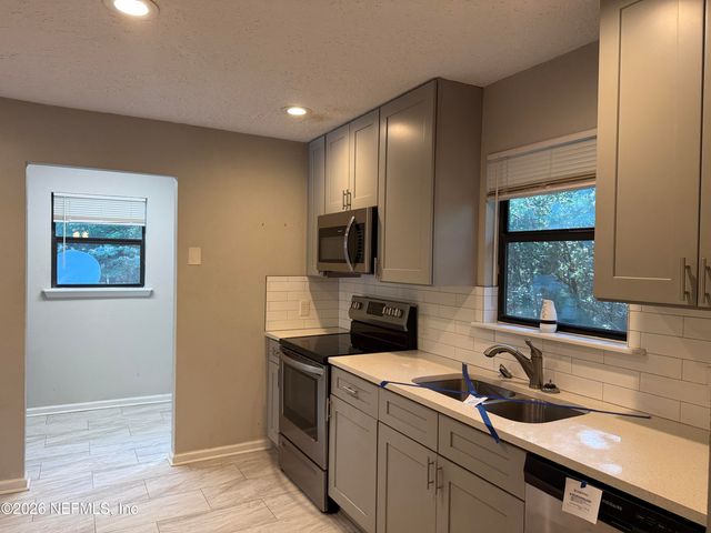 22979 NE COUNTY ROAD 200B, Lawtey, FL 32058