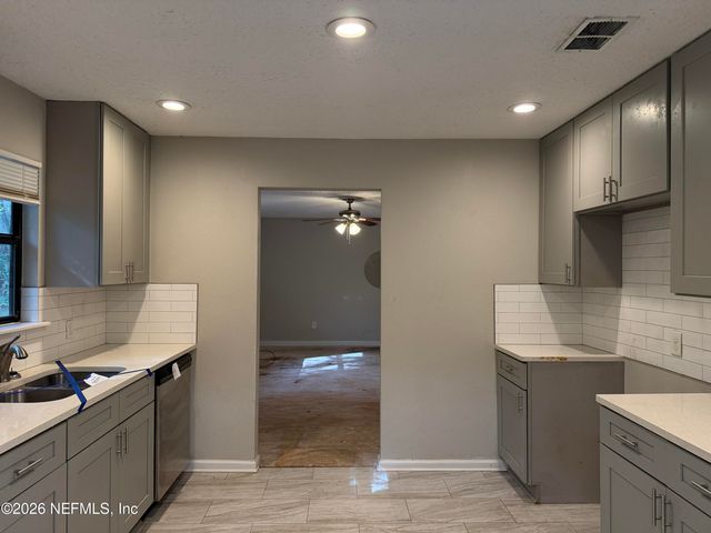 22979 NE COUNTY ROAD 200B, Lawtey, FL 32058