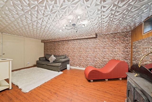 495 Thicket St, Weymouth, MA 02190