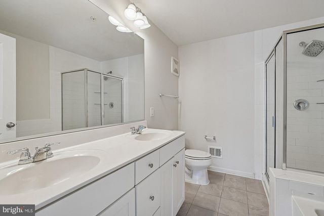 14831 CHRYSLER CT, Woodbridge, VA 22193