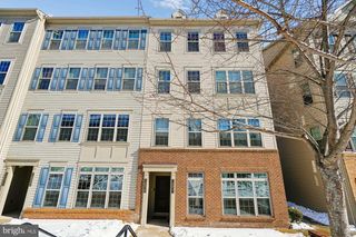 14831 CHRYSLER CT, Woodbridge, VA 22193