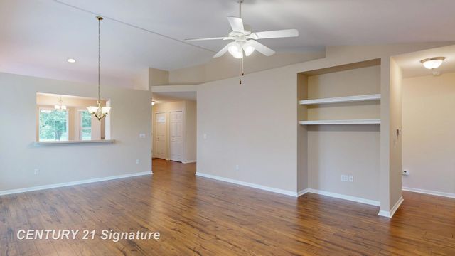 6460 Royal Club Drive, Flint Twp, MI 48433
