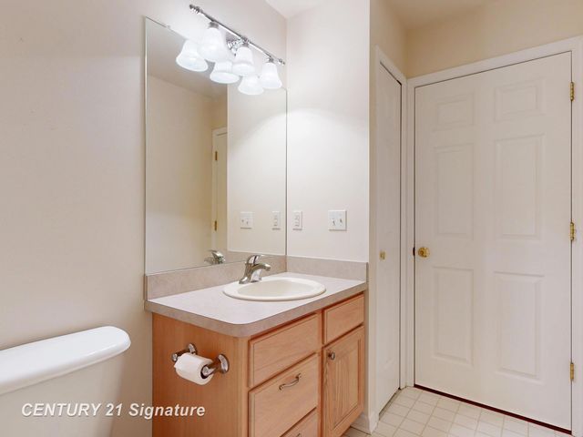 6460 Royal Club Drive, Flint Twp, MI 48433