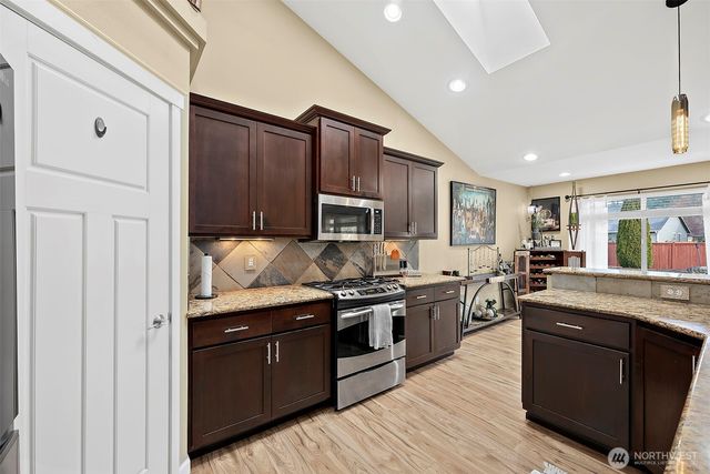 4144 Riverwood Drive SE, Olympia, WA 98501