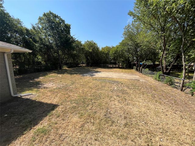 12904 Mitchell Drive, Balch Springs, TX 75180