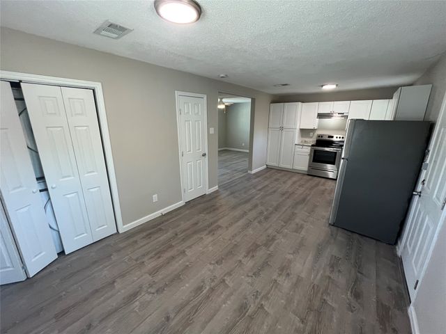 12904 Mitchell Drive, Balch Springs, TX 75180