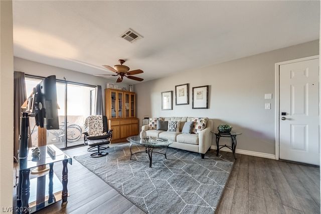 2451 North Rainbow Boulevard 2042, Las Vegas, NV 89108