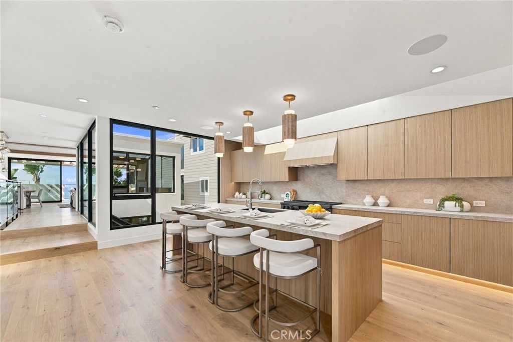 2451 Silverstrand, Hermosa Beach, CA 90254 — photo 2