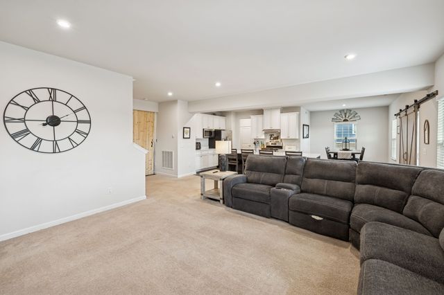 659 Castle Rd, Mount Juliet, TN 37122