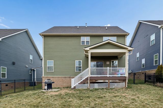 659 Castle Rd, Mount Juliet, TN 37122