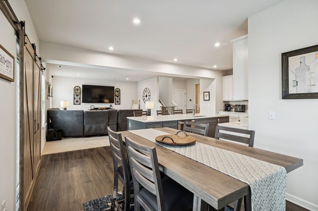 659 Castle Rd, Mount Juliet, TN 37122