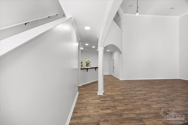 2099 Garcon Point Rd, Milton, FL 32583