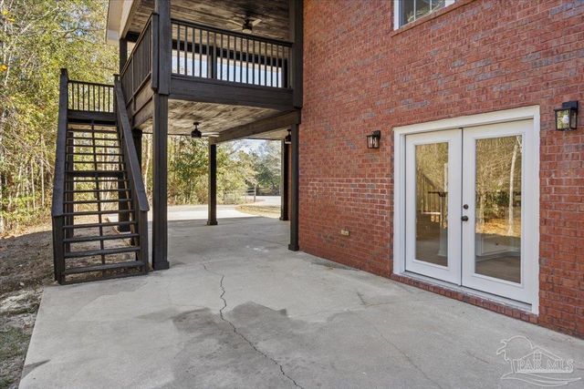 2099 Garcon Point Rd, Milton, FL 32583