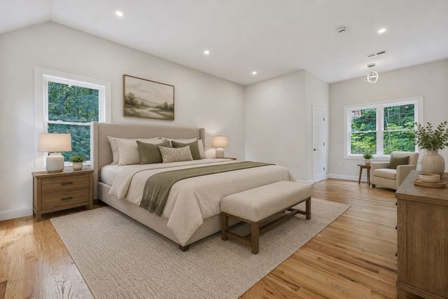 69 Denfield Rd, Charlton, MA 01507