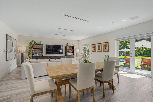 7301 SW 134th Terrace, Pinecrest, FL 33156
