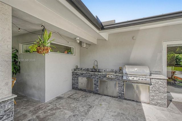 7301 SW 134th Terrace, Pinecrest, FL 33156