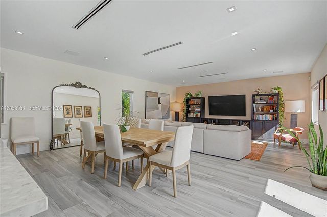 7301 SW 134th Terrace, Pinecrest, FL 33156