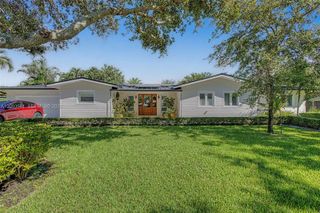 7301 SW 134th Terrace, Pinecrest, FL 33156