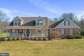 27 BLESSING LN, Martinsburg, WV 25403