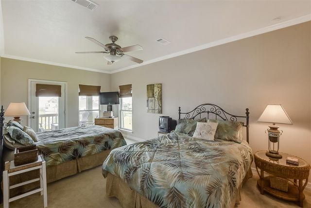 708 Kyndall Corner, Port Bolivar, TX 77650
