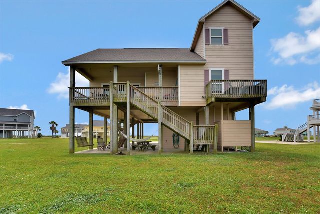 708 Kyndall Corner, Port Bolivar, TX 77650