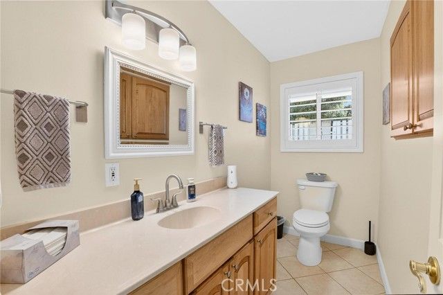 1349 S Center, Redlands, CA 92373