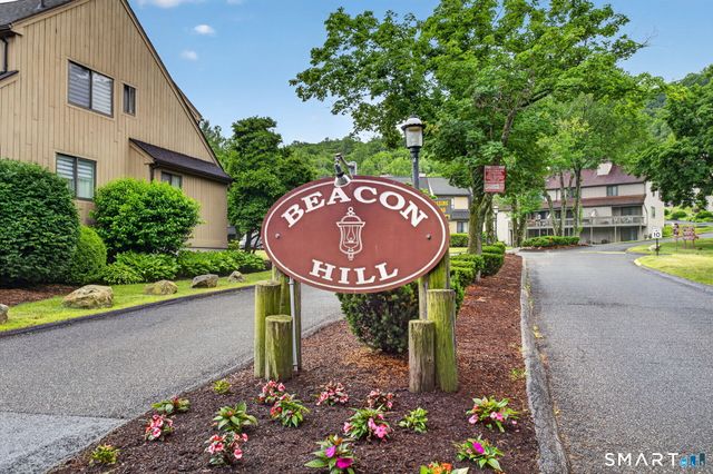 30 Brockton Court 30, Beacon Falls, CT 06403