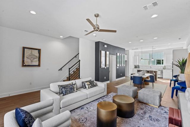 3820 Berkman DR, Austin, TX 78723