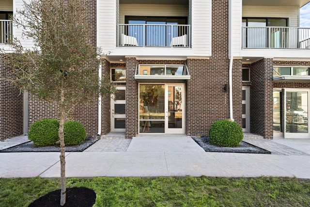 3820 Berkman DR, Austin, TX 78723