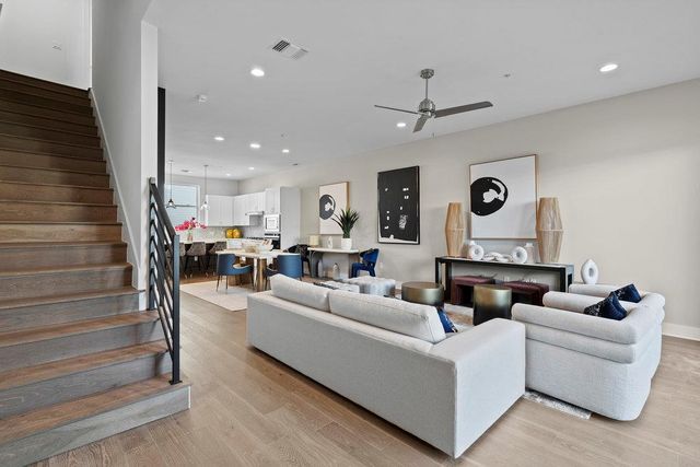 3820 Berkman DR, Austin, TX 78723