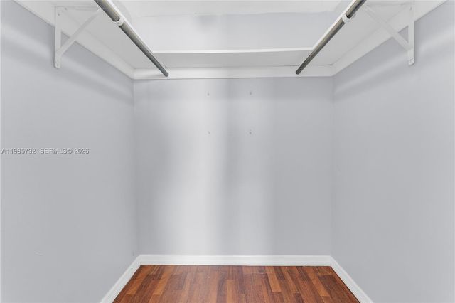 8280 Sunrise Lakes Blvd 301, Sunrise, FL 33322