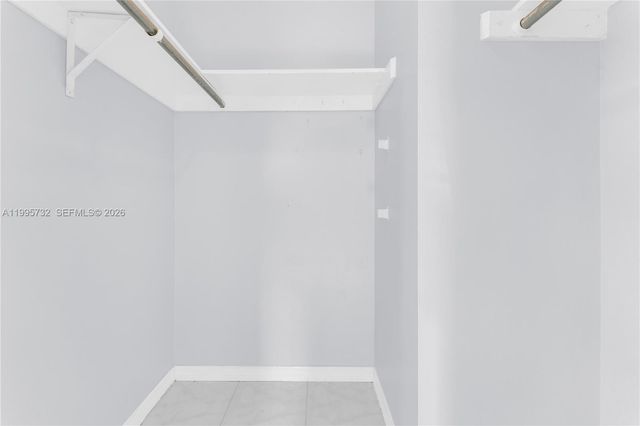 8280 Sunrise Lakes Blvd 301, Sunrise, FL 33322