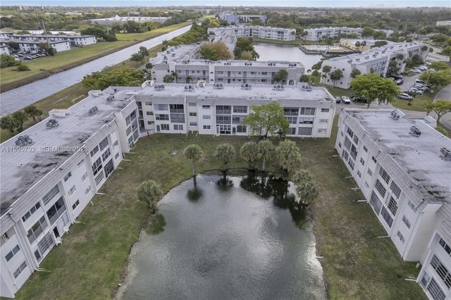 8280 Sunrise Lakes Blvd 301, Sunrise, FL 33322