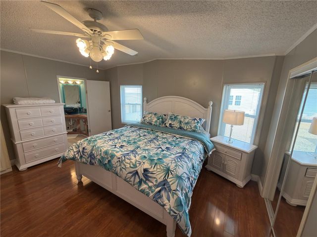 5122 SOUTHSHORE DRIVE, Polk City, FL 33868