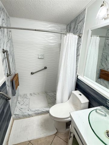 5122 SOUTHSHORE DRIVE, Polk City, FL 33868