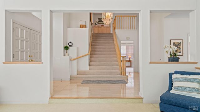3245 Winged Foot Dr, Fairfield, CA 94534