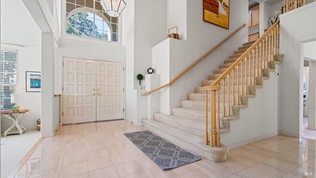 3245 Winged Foot Dr, Fairfield, CA 94534
