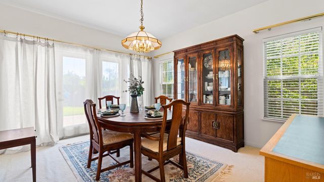3245 Winged Foot Dr, Fairfield, CA 94534