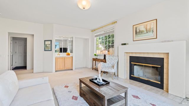 3245 Winged Foot Dr, Fairfield, CA 94534