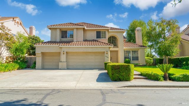 3245 Winged Foot Dr, Fairfield, CA 94534