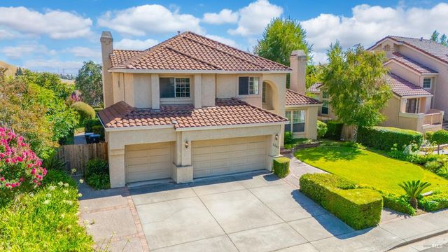 3245 Winged Foot Dr, Fairfield, CA 94534