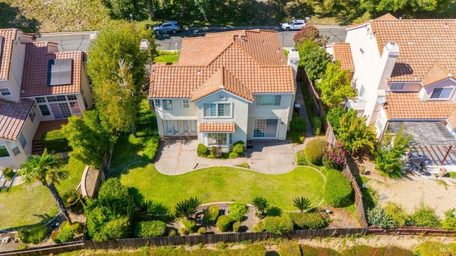 3245 Winged Foot Dr, Fairfield, CA 94534