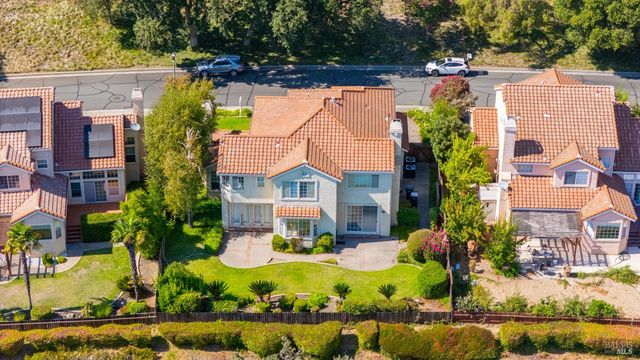 3245 Winged Foot Dr, Fairfield, CA 94534