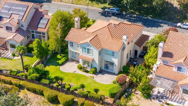 3245 Winged Foot Dr, Fairfield, CA 94534